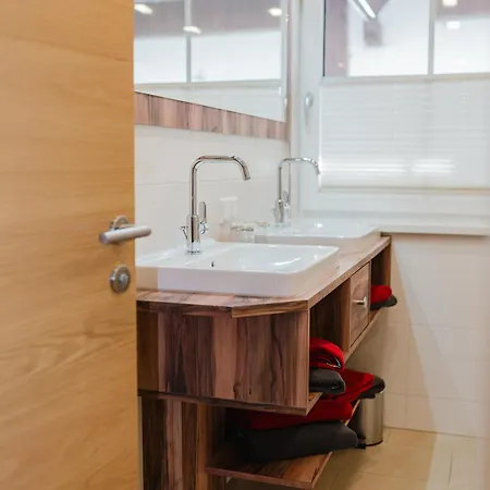 Bacherhof בית חווה *